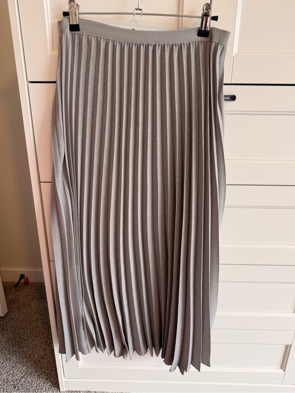 Hallhuber Light Gray Pleated Midi Skirt
